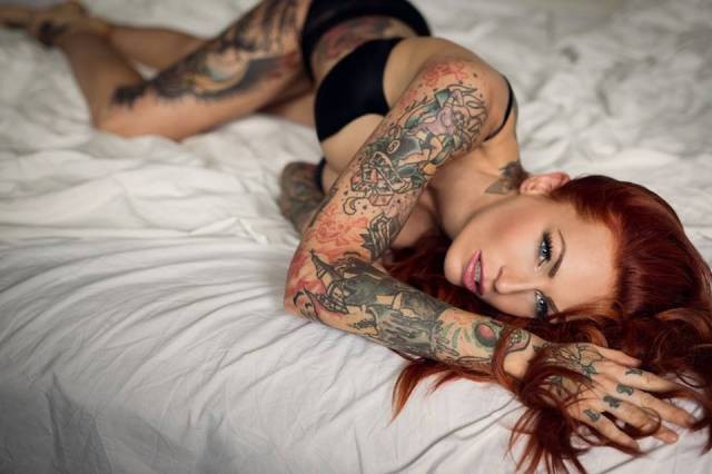 girls_who_make_tattoos_look_hot_640_25